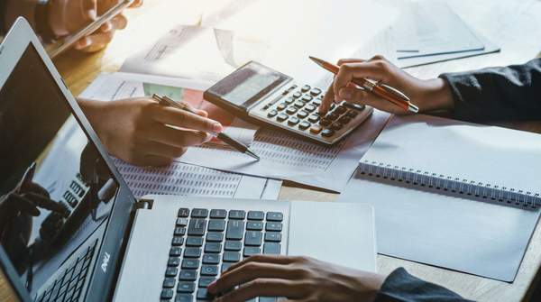 What Kevin J McHugh CPA PLLC Examines in a Business Valuation